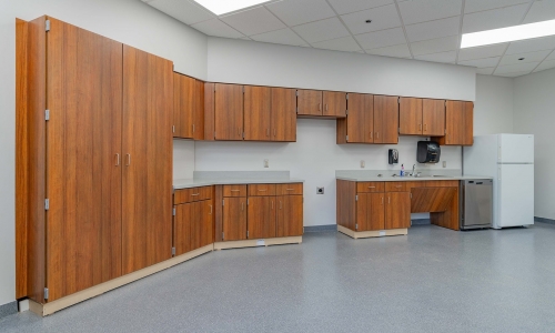 Five Ways Professional Commercial Casework Improves Spaces